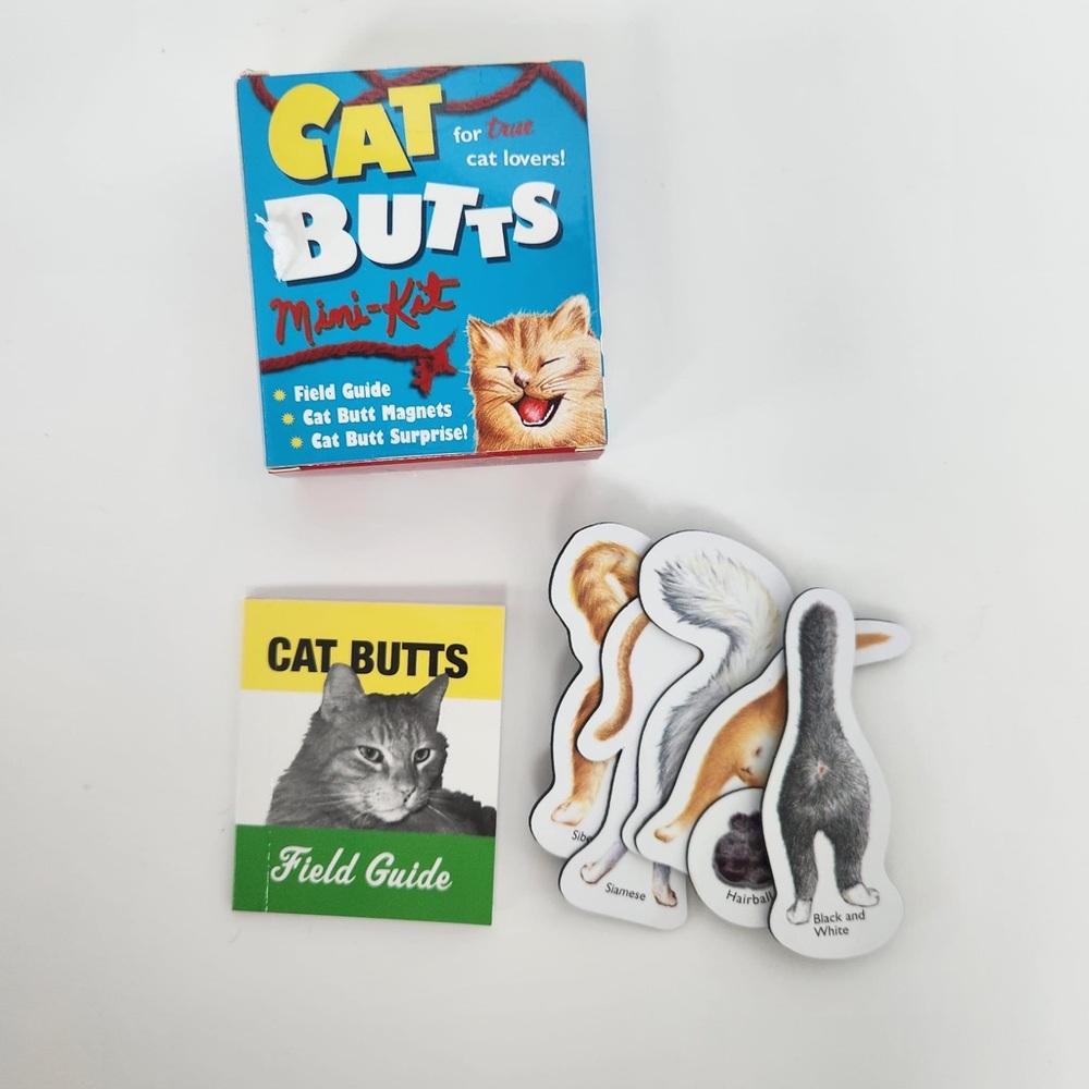 New in box cat magnets funny gift
